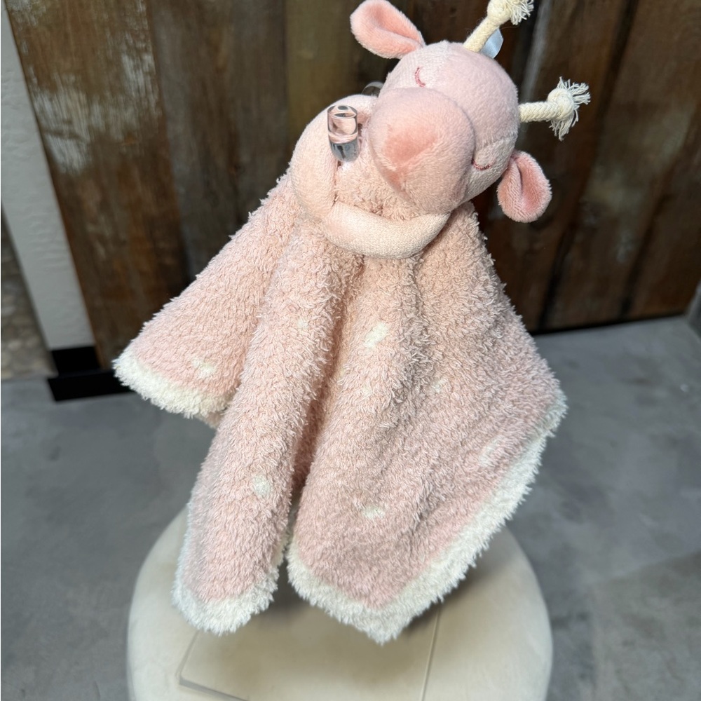 NWOT Barefoot Dreams CozyChic Giraffe Lovey Plush Security Blanket